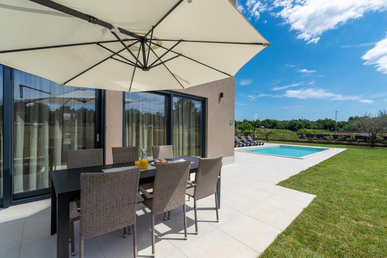 Villa Dafna Пореч Екстер'єр фото
